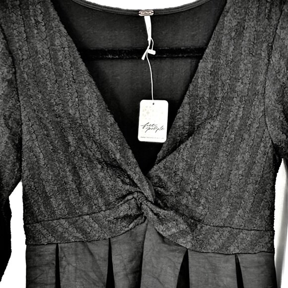 Free People Vida Mini Dress Womens Size M Fit & Flare Long Sleeve Black NWT - Picture 10 of 11
